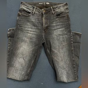 Old Navy High-Rise ROCKSTAR Super Skinny Jeans